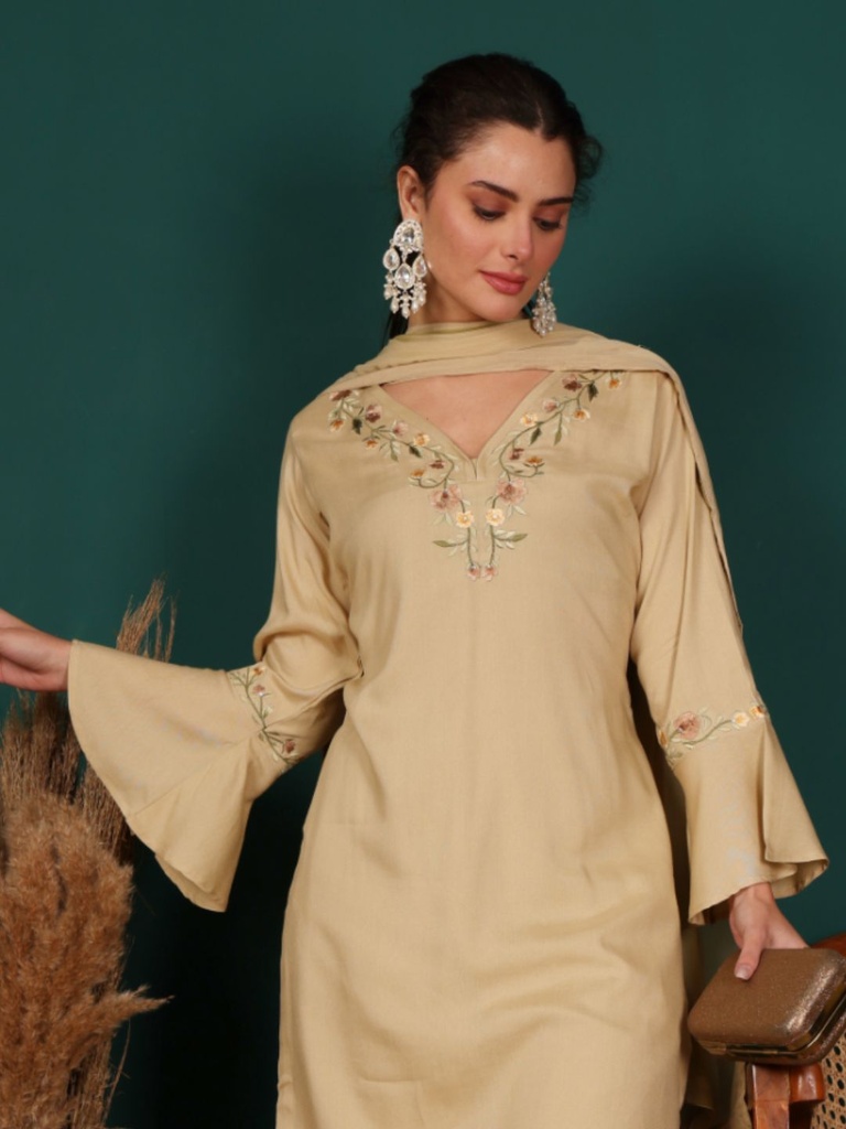 Rayon V Neck Suit Set 
