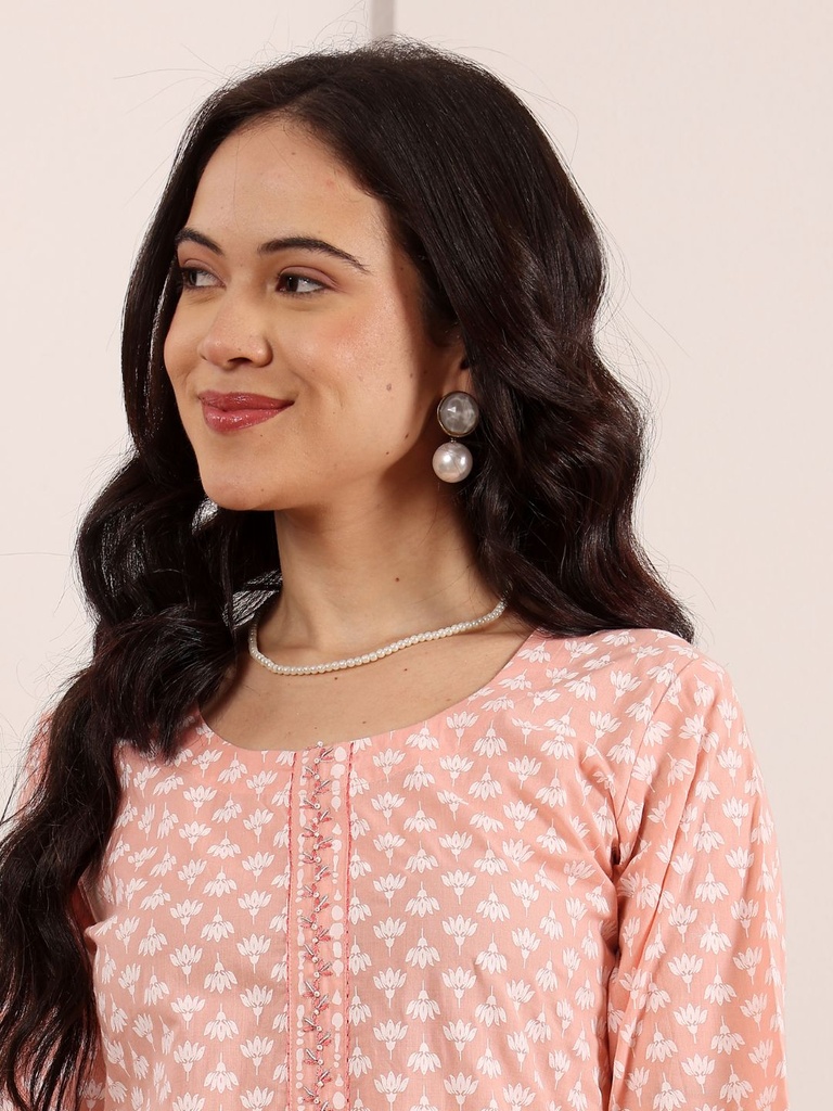 Embroidered Peach Blossom 