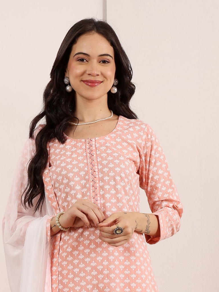 Embroidered Peach Blossom 
