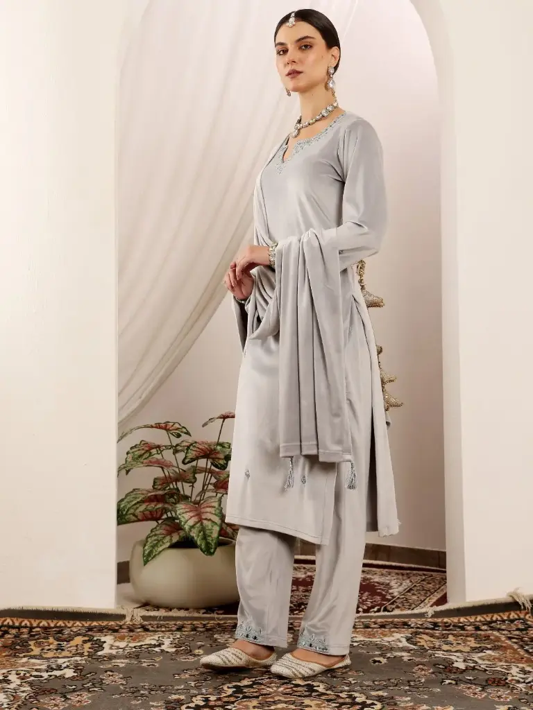  Graceful Gray