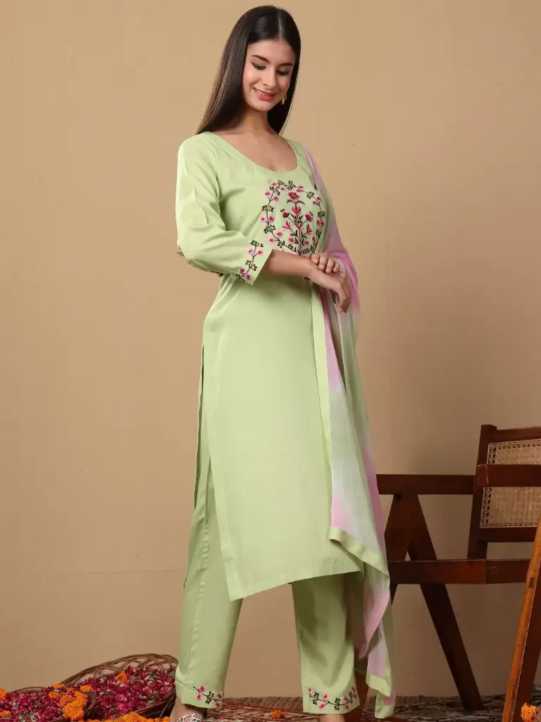  Pastel Flora Suit Set
